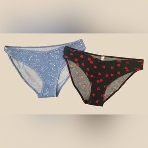 PINK Victoria’s Secret 2 Pantie Bundle